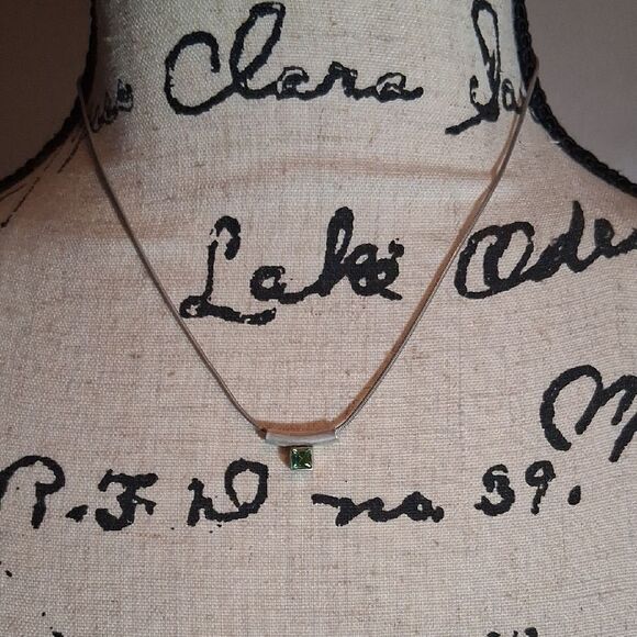 Sterling Silver Necklace with Peridot Gemstone - Picture 2 of 10